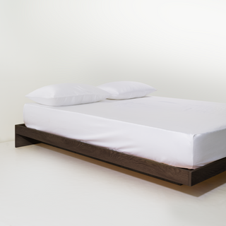 FURRFREE Bamboo Fitted Sheet Set - Pet Hair Repellent for Dogs/Cats Family