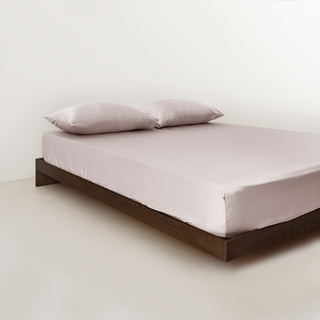 FURRFREE Bamboo Fitted Sheet Set - Pet Hair Repellent for Dogs/Cats Family