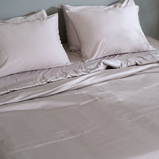FURRFREE Bamboo Fitted Sheet Set - Pet Hair Repellent for Dogs/Cats Family