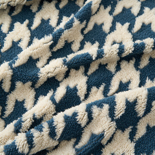 Cozy Houndstooth Sofa Cover