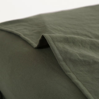 FURRFREE Quilt Set - Pet Hair Repellent for Dogs/Cats Family