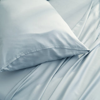 FURRFREE Bamboo Sheet Set - Pet Hair Repellent for Dogs/Cats Family