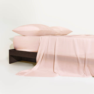 FURRFREE Bamboo Sheet Set - Pet Hair Repellent for Dogs/Cats Family