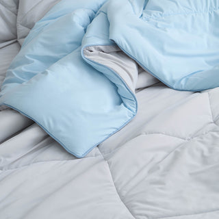 FURRFREE Super Cooling Comforter 2.0 Advanced Cool & Pet Hair Repellent Bedding for Hot Sleepers / Pet Owners