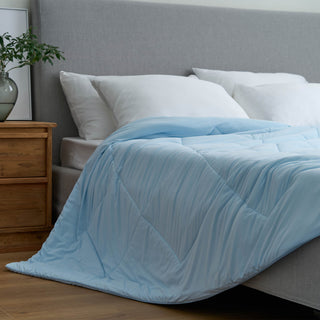 FURRFREE Super Cooling Comforter 2.0 Advanced Cool & Pet Hair Repellent Bedding for Hot Sleepers / Pet Owners