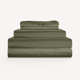 FURRFREE Split King Bamboo Sheet Set - Pet Hair Repellent for Dogs/Cats Family