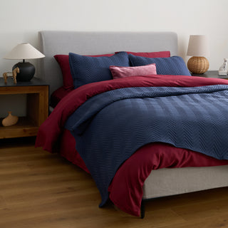 FURRFREE Quilt Set - Pet Hair Repellent for Dogs/Cats Family
