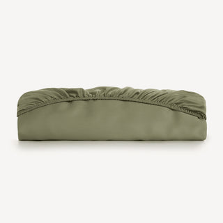 FURRFREE Bamboo Fitted Sheet - Pet Hair Repellent for Dogs/Cats Family