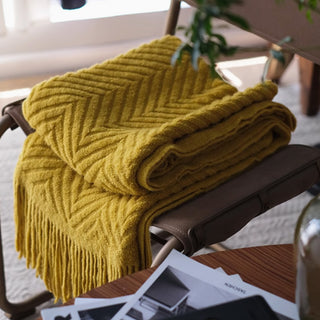 Geometric Patterned Throw Blanket