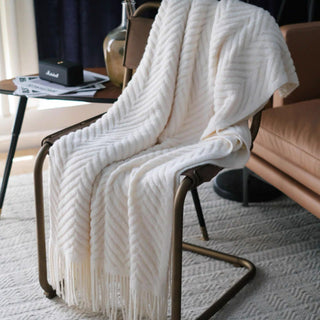 Geometric Patterned Throw Blanket