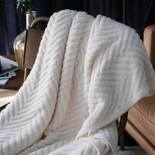 Geometric Patterned Throw Blanket