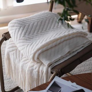 Geometric Patterned Throw Blanket