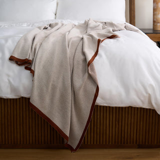 Light Nordic Style Blanket