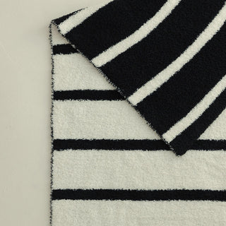Minimalist Stripe Accent Throw Blanket