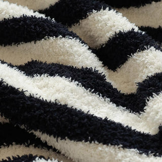 Minimalist Stripe Accent Throw Blanket