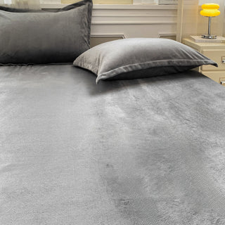 Velvet Fitted Sheet Set
