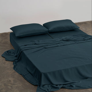 FURRFREE Split King Bamboo Sheet Set - Pet Hair Repellent for Dogs/Cats Family